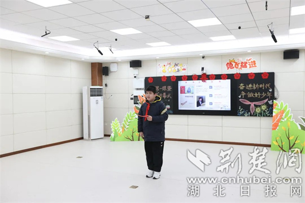 【1】洪山区第一小学书城路分校：在经典诵读中在打开新学期.jpg