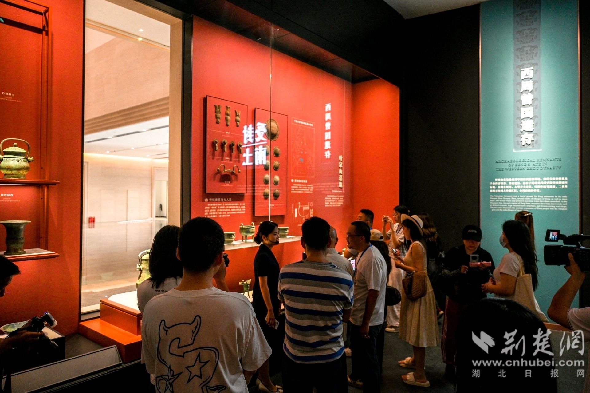 “心形戒指”吸引了世界停止！文化和旅