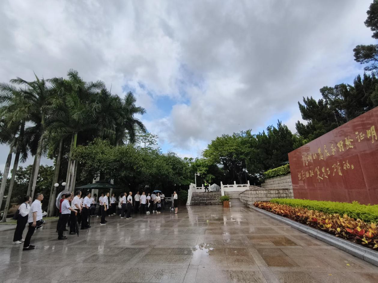武汉市政党学校的市政党学校的部门级干部培训
