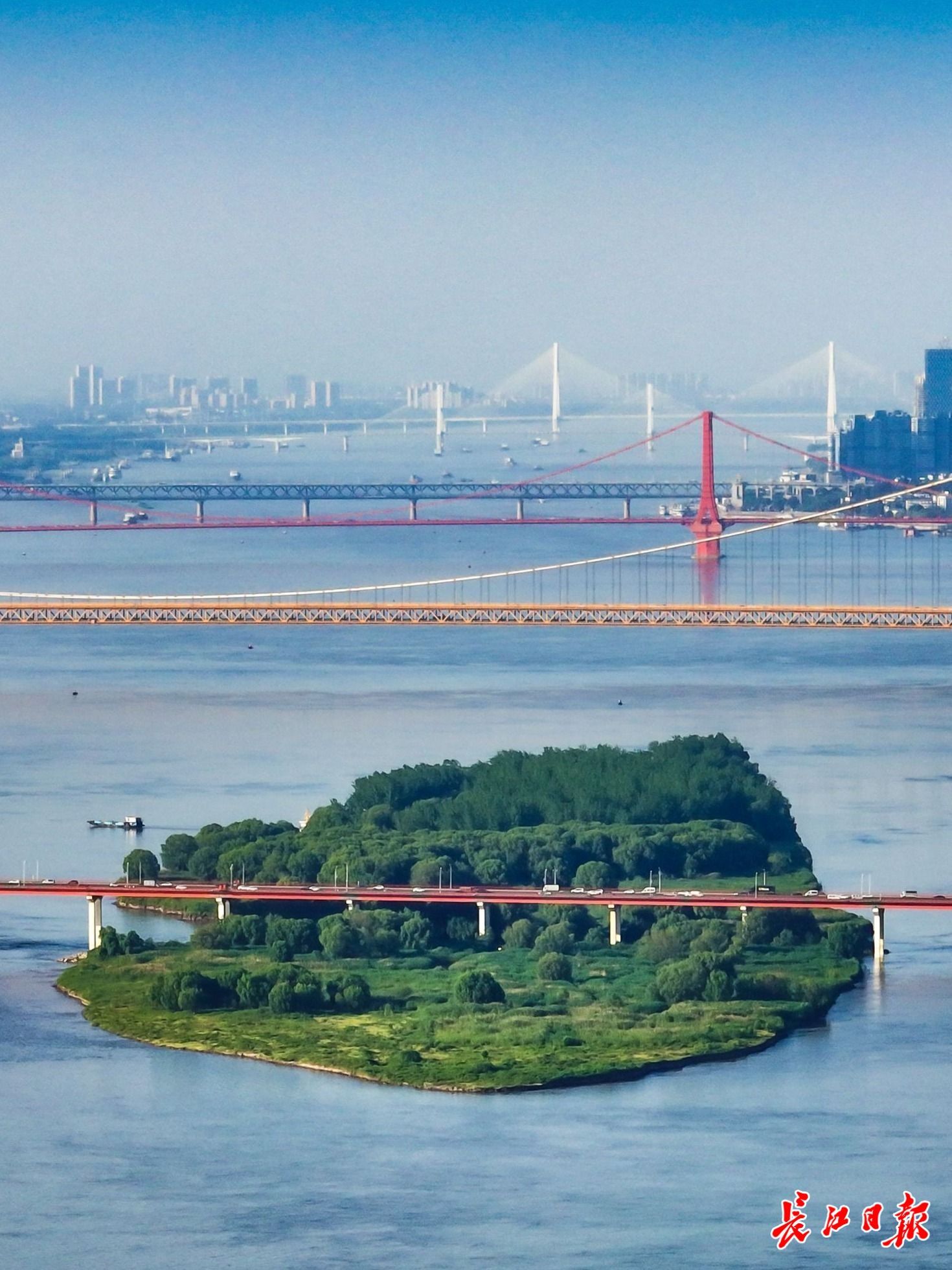 文化中国之旅｜河流流入文化背景，城市聚集了烟花