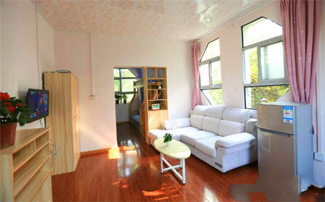 别人家的宿舍！武汉一高校“高标准二人间”走红