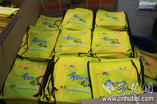 000份后官湖马拉松参赛包陆续寄出 京东物流率