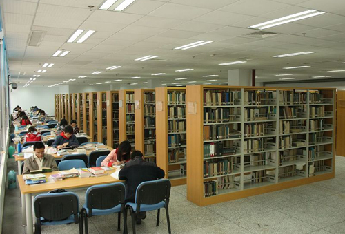 汉口学院图书馆图片